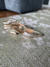 Carica l'immagine nel visualizzatore di Gallery, UCCI