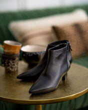 Load image into Gallery viewer, SERAPHINE