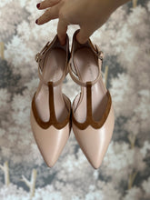 Carica l'immagine nel visualizzatore di Gallery, VIOLANTE