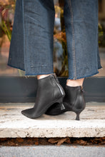 Load image into Gallery viewer, SERAPHINE