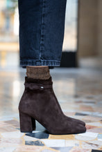 Load image into Gallery viewer, MONIQUE