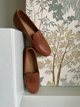 Carica l'immagine nel visualizzatore di Gallery, TOSCA