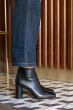 Load image into Gallery viewer, EMMA