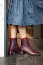 Load image into Gallery viewer, RUBINIA