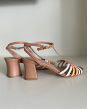 Carica l'immagine nel visualizzatore di Gallery, REBE