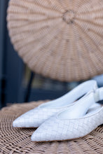 Upload the image to the Gallery viewer, AVA