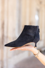 Carica l'immagine nel visualizzatore di Gallery, SERAPHINE LIGHT