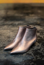 Load image into Gallery viewer, LUPE