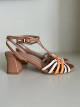 Carica l'immagine nel visualizzatore di Gallery, REBE