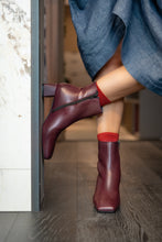 Load image into Gallery viewer, RUBINIA