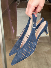 Upload the image to the Gallery viewer, KARINA