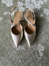 Carica l'immagine nel visualizzatore di Gallery, UCCI