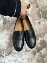 Carica l'immagine nel visualizzatore di Gallery, TOSCA