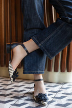 Upload the image to the Gallery viewer, FIORELLA