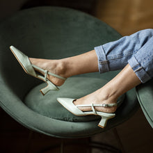 Carica l'immagine nel visualizzatore di Gallery, Eleni