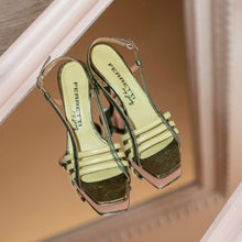 Carica l'immagine nel visualizzatore di Gallery, Tessa