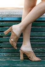 Carica l'immagine nel visualizzatore di Gallery, JOLIE
