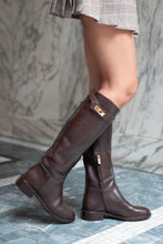 Load image into Gallery viewer, MAVI
