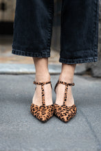 Load image into Gallery viewer, ARABELLA
