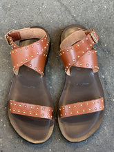 Upload the image to the Gallery viewer, ERSILIA
