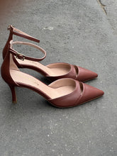 Load the image into the Gallery viewer, FAIRY
