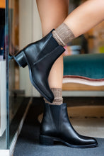 Load image into Gallery viewer, BROOKE
