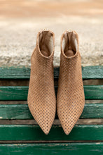 Carica l'immagine nel visualizzatore di Gallery, SERAPHINE LIGHT
