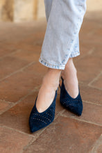 Carica l'immagine nel visualizzatore di Gallery, KARINA
