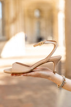 Carica l'immagine nel visualizzatore di Gallery, CHARME
